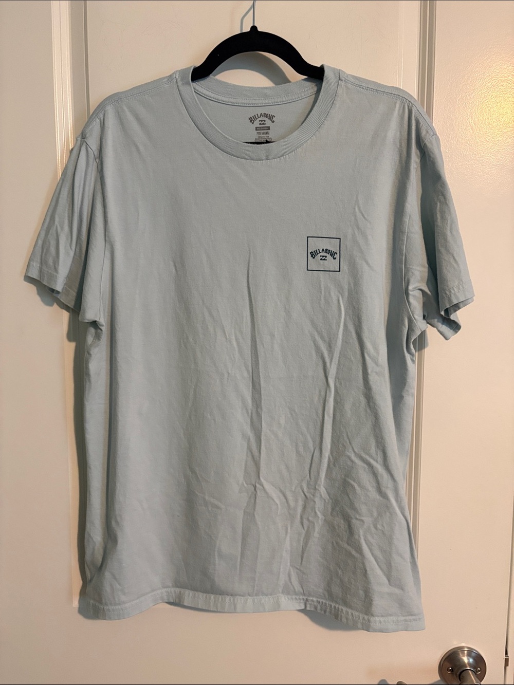 Men’s Billabong T-Shirt Size Medium